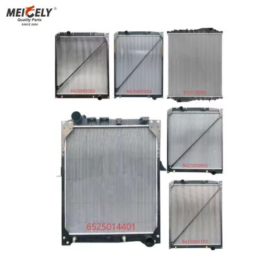 Bộ tản nhiệt xe tải OE 9425000903 9425001503 9425000603 Phù hợp với Mercedes-Benz MP2/MP3