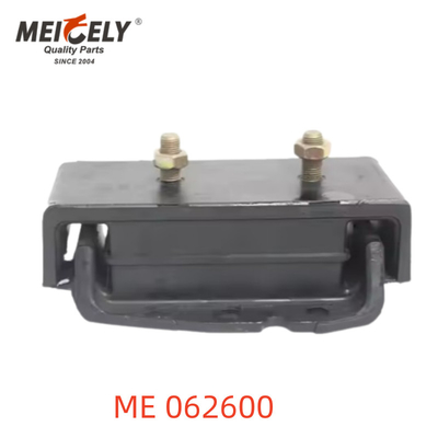 Xe tải hạng nặng ME 062600 ME 05257 Đắp động cơ cao su cho Mitsubishi